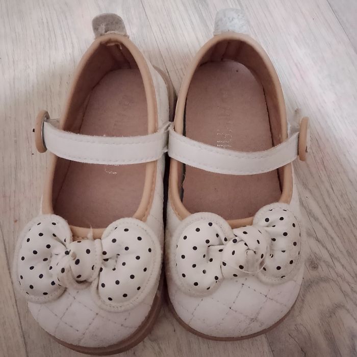 Сандали на девочку