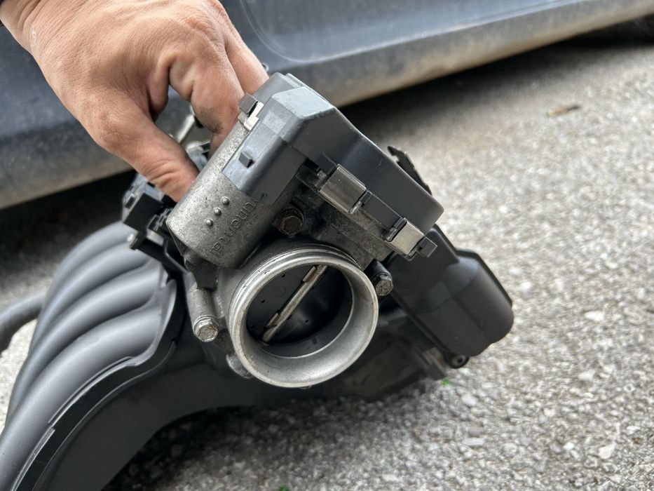 Дроселова клапа за BMW E 81