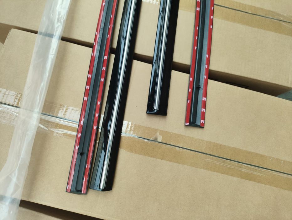 Молдинги Камри 30/35