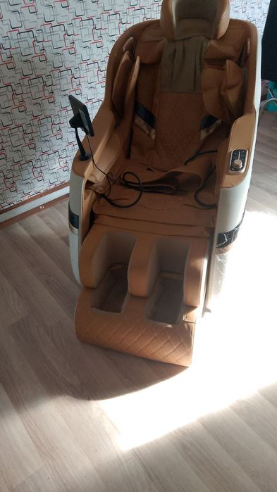 Массажное кресло