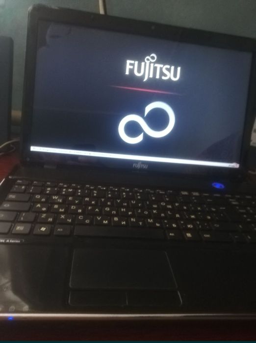 МощныйНоутбукFujitsu