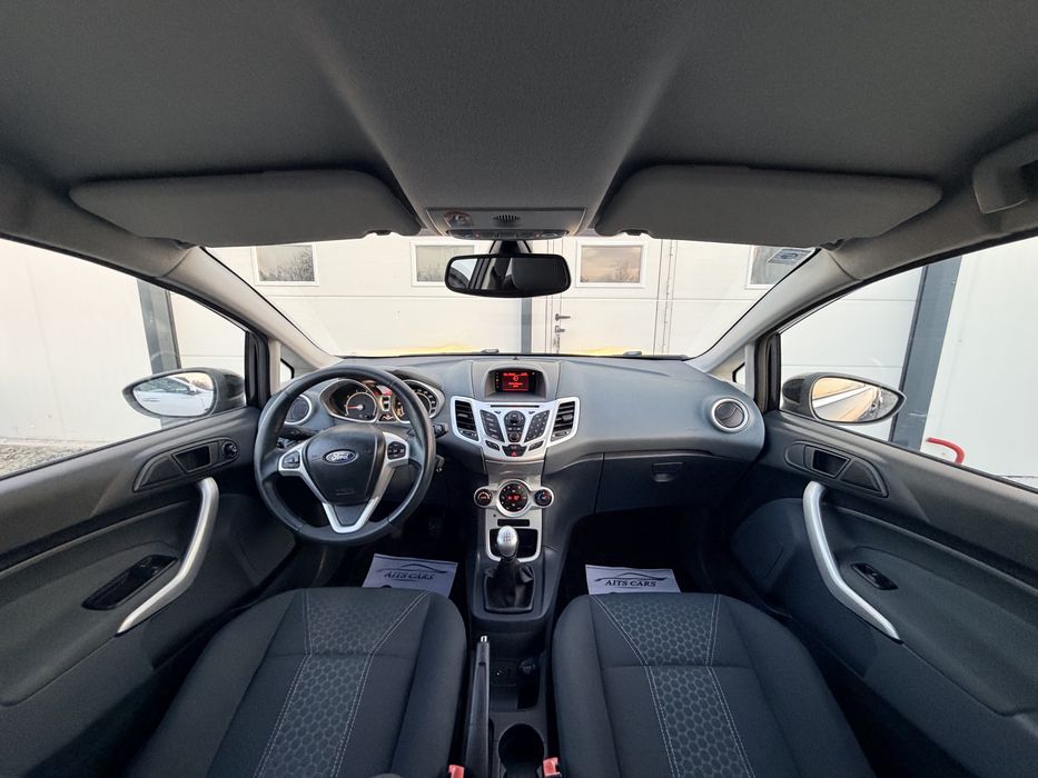 Ford Fiesta 1.25i Titanium/Climatronic/Posibilitate rate/Garantie