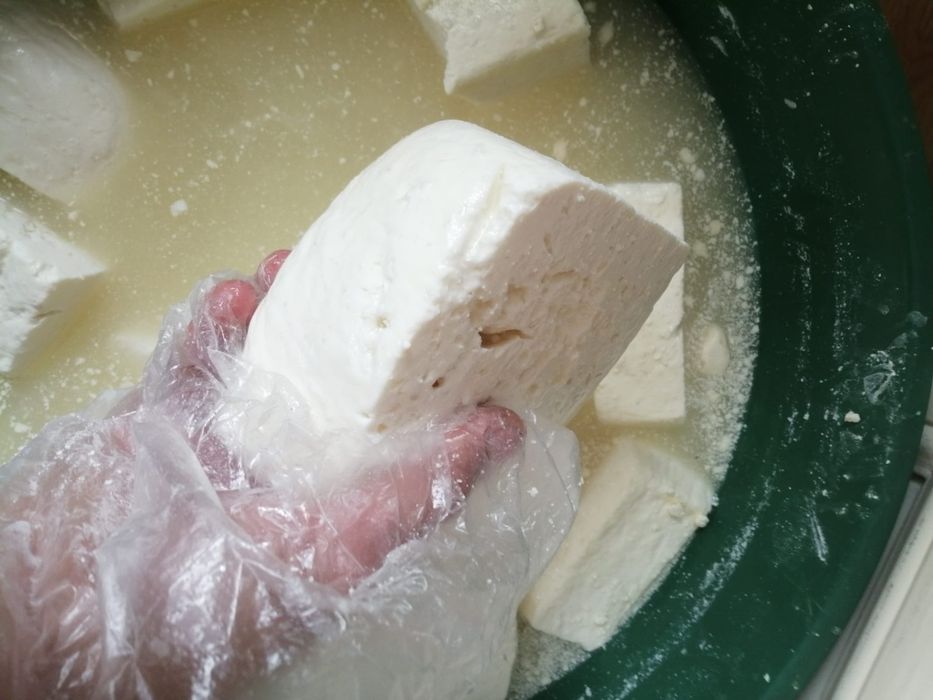 Brânză oaie /vaca livrez la domiciliu doar pe valea Jiului 0720363830