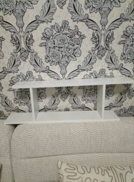 Полка настенная новая