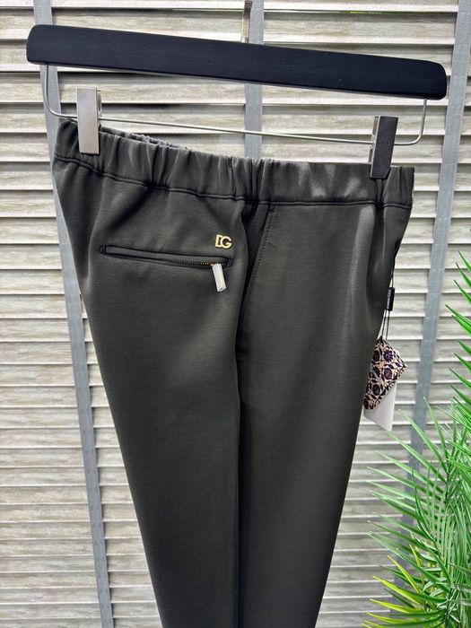 Pantaloni pentru bărbați