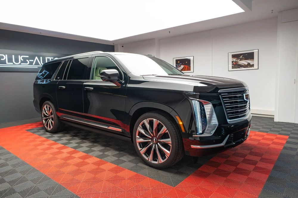 Cadillac Escalade Cadillac Escalade varianta lunga 2025; Garantie; Finatare