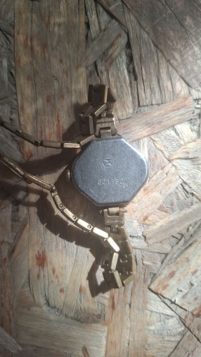 Часы ссср луч женские