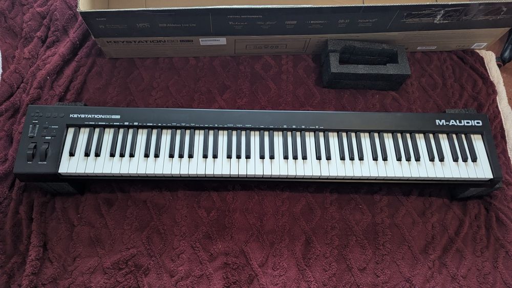 M-AUDIO Keystation 88mk3 Clape/midi/pian