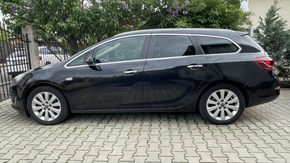 Opel Astra J  1.7Cdti Sports Tourer