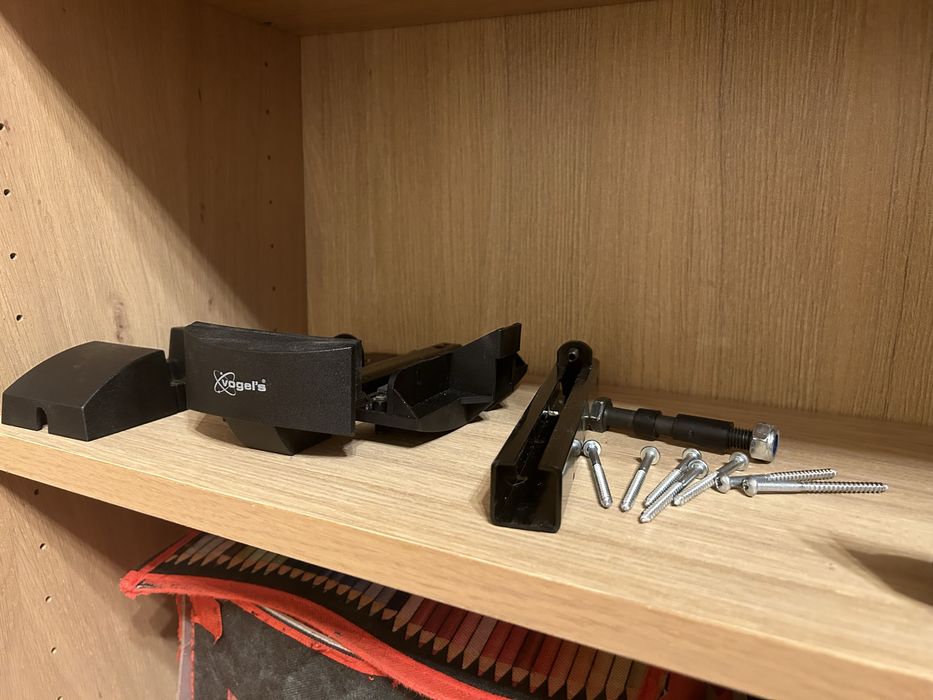 Denon Ceol N9 с тонколони, стойка и кабели