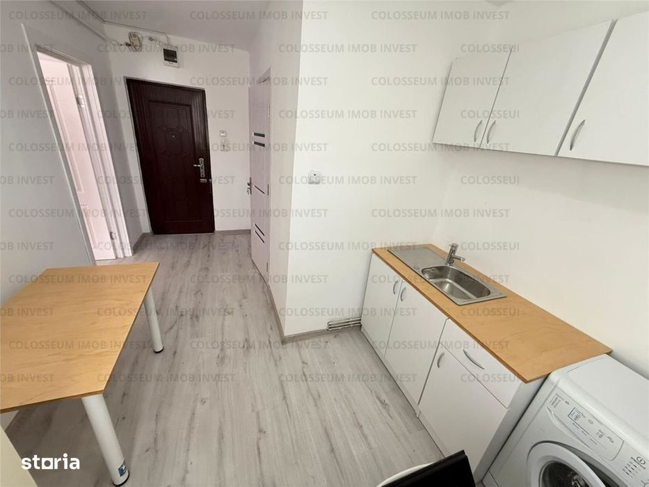 Astra - Soarelui garsoniera decomandata bloc de apartamente — fotografia 3