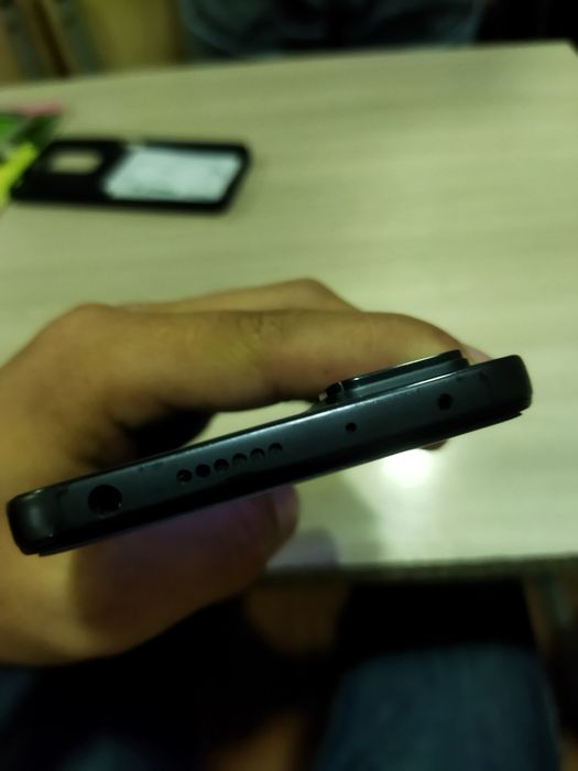Redmi note 11 pro 8+3/128gb 5000AH garantiyasi bilan