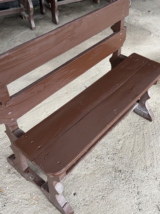 Скамейки из дерева