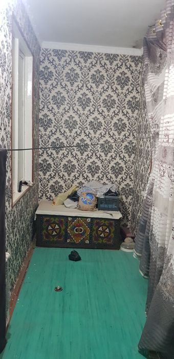 Navoiy v Zarafshon shahrida 2 xonali uy sotiladi