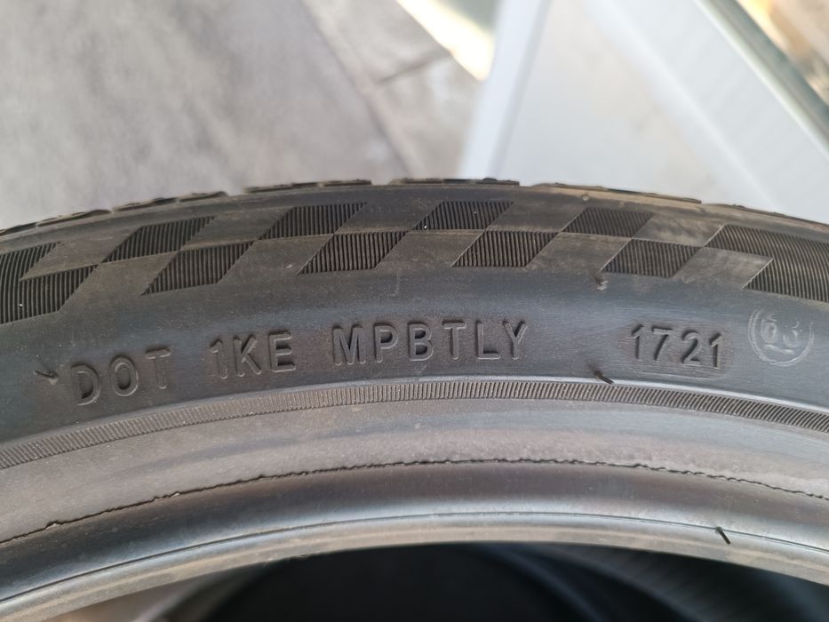 4бр. Нови летни гуми 275 35 21 Roadx