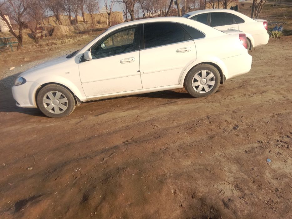 Moshina zur xudo xohlasa geniralni chiqadi xohlasa afarmila qilishga m