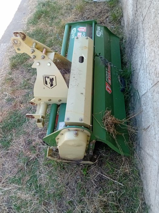 Tractor vrr 445 si utilaje