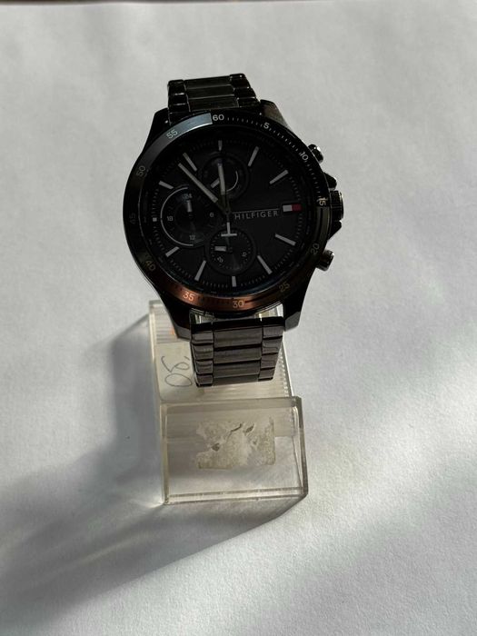 Часовник Tommy Hilfiger TH936