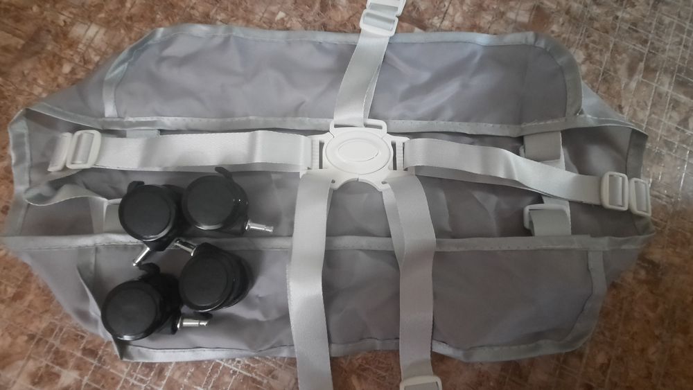 Стульчик для кормления! Б/у но в отличном сост!