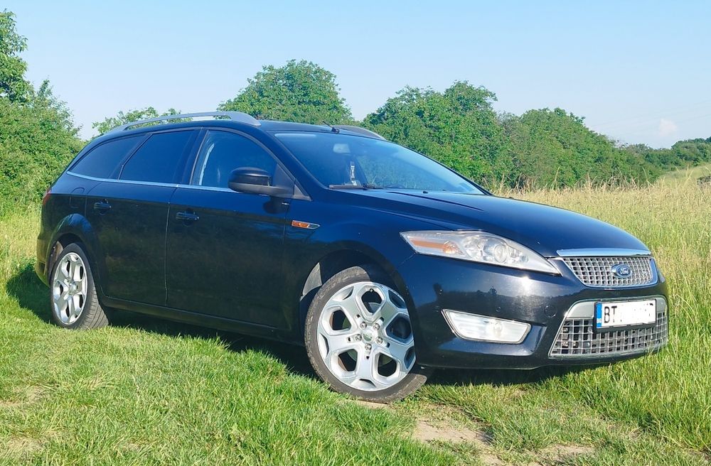 Продавам Форд Мондео