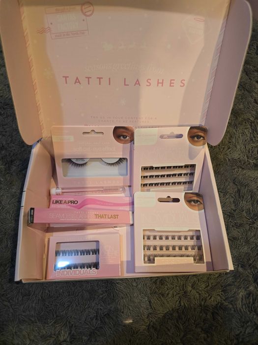 TATTI LASHES комплект мигли