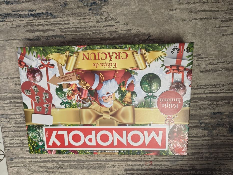 Monopoly ediție limitată de Crăciun