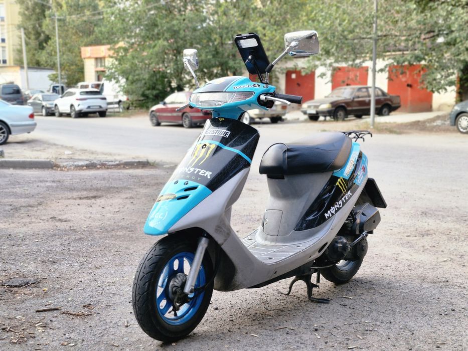 Скутер, мопед Honda Dio AF27