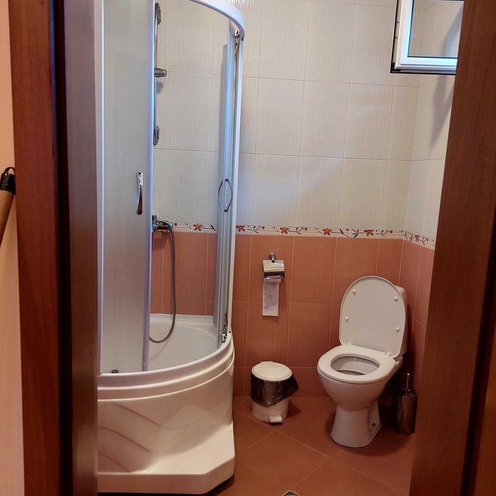 Дава се под наем Етаж от къща в Поморие - 70 кв.м за 71.4 € - Снимка #10