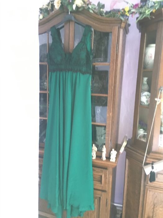 Rochiță deosebita-stil Cristallini-verde smarald-broderie manuală