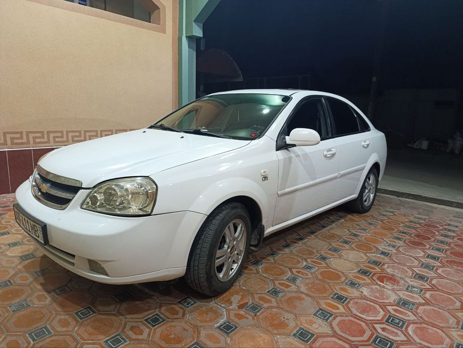 Chevrolet lacetti