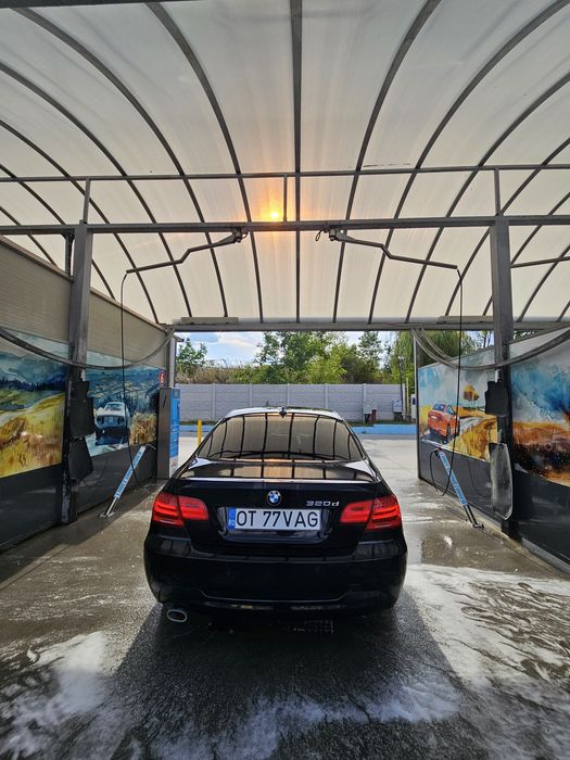 Bmw seria 3 e92 320D XDRIVE facelift