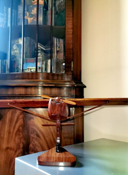 Антикварен ръчно изработен модел на самолет от махагон и камък Канада