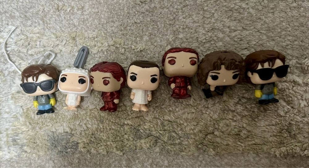 продам фигурки осд