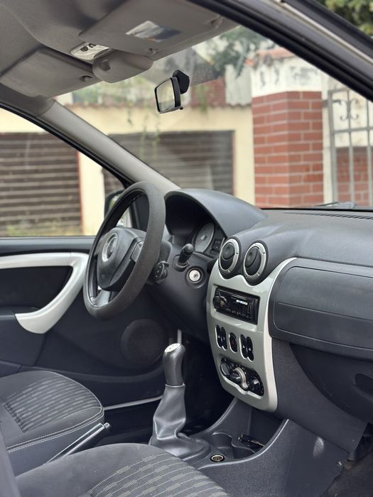 Dacia Logan MCV Black line 7 locuri