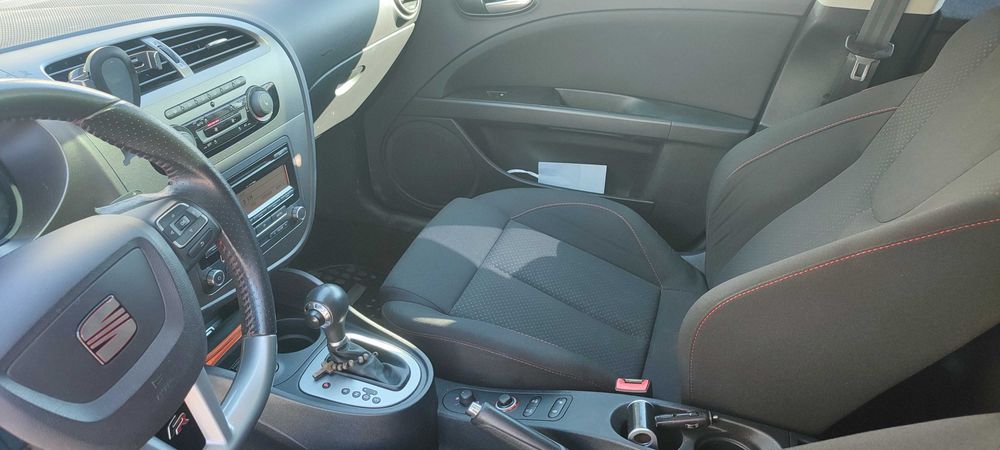 Seat Leon FR 2.0 TSI 211 CP DSG – 2011 – Full option – Întreținut