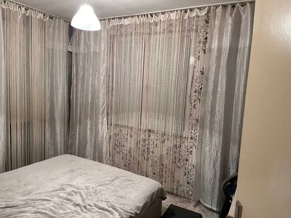 Продава се Тристаен апартамент в Пловдив, Коматевски възел - 90 кв.м за 1445 €/кв.м - Снимка #4