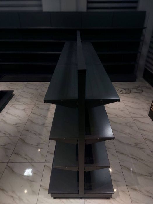 Zamonaviy stilaj va vitrinalar