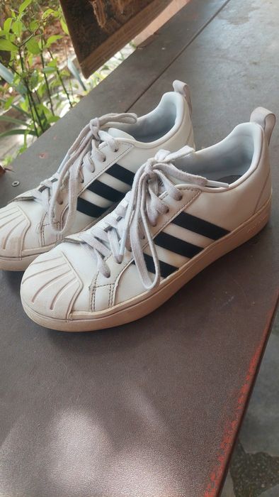 Маратонки адидас 37номер