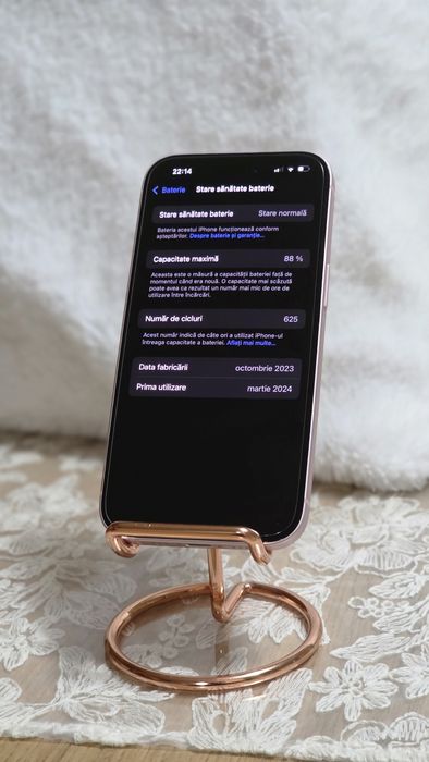 iPhone 15 128GB pink