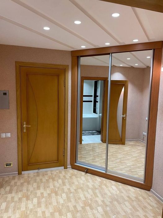 Продаётся Чиланзар 5 3/2/4 Кирпич.