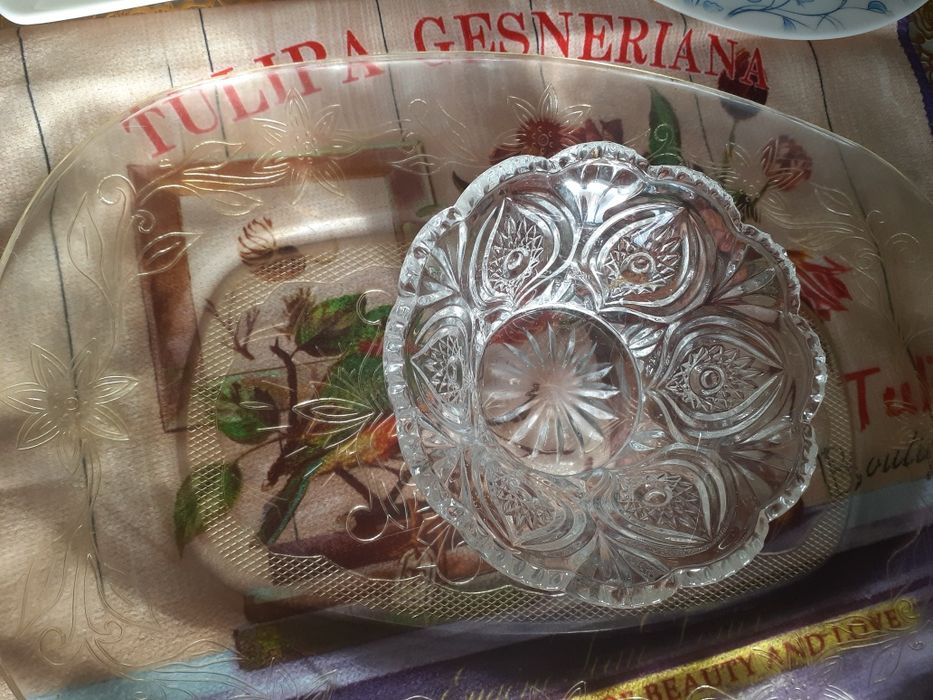 Продам  посуду новую