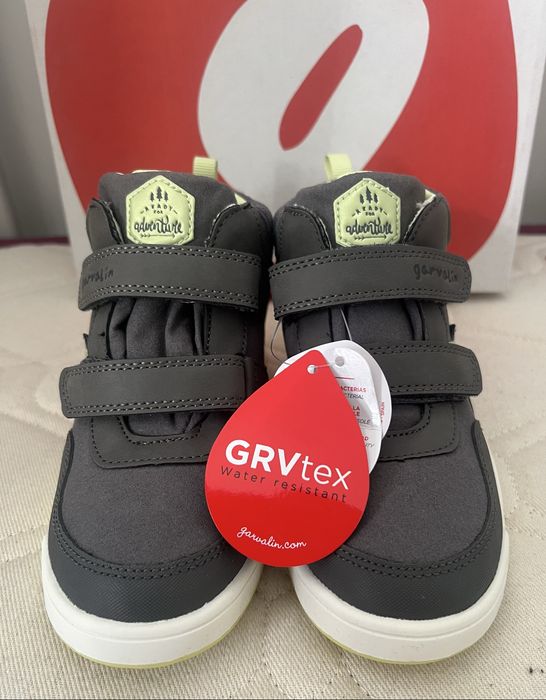 Нови детски зимни обувки ботуши Garvalin
