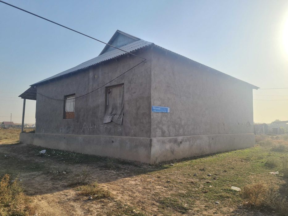Продается дом в черноаом варианте для себя и под бизнес. Участ20 соток