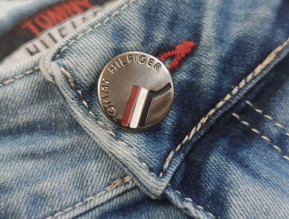 Blugi dama scurti Tommy Hilfiger