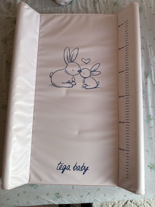 Твърд повивалник Tega Baby - подарък спрей A- derma