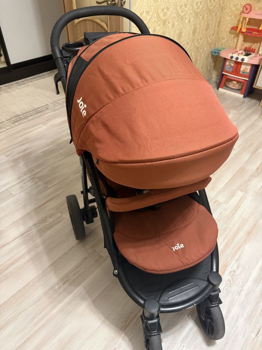 Коляска Joie Litetrax 4