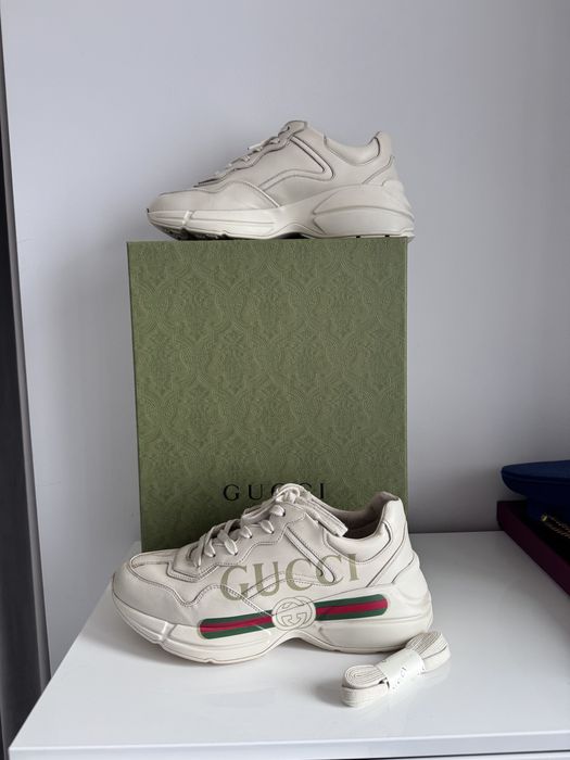 Men's Rhyton trainer with Gucci logo