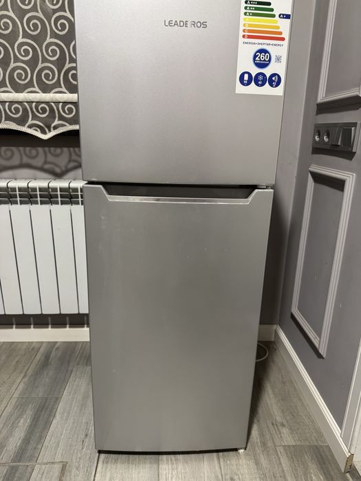 Продается холодильник