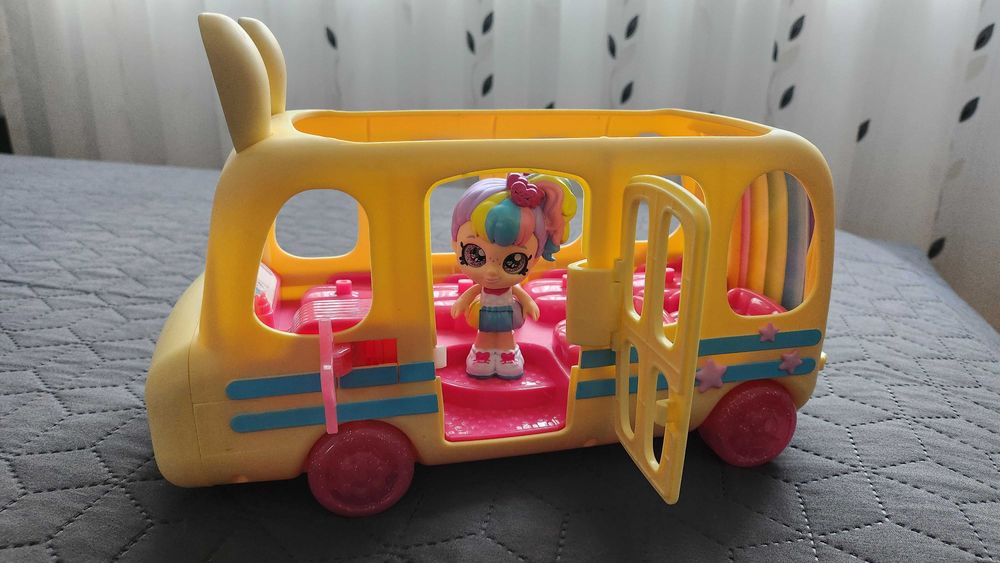 Кукла mini Kindi Kids с автобус