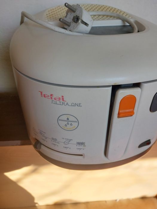 Фритюрник "  Tefal"